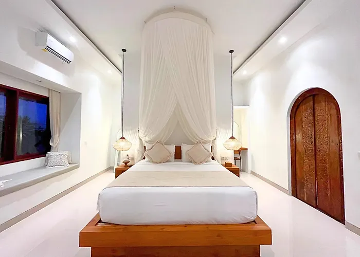 Saphala Villa *