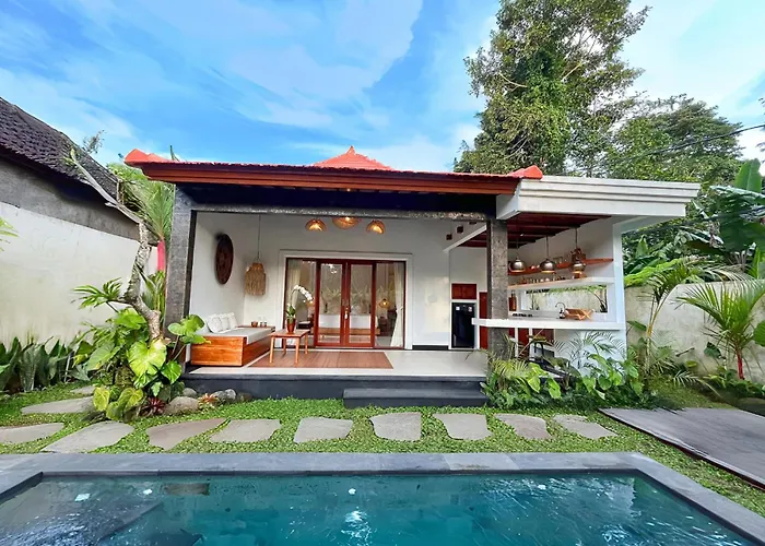 Saphala Villa *